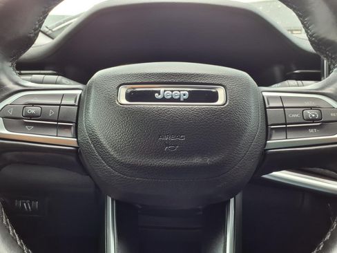 Used 2022 Jeep Compass Latitude AWD/4WD image 14