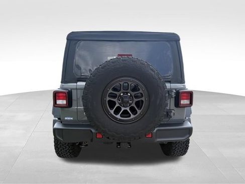 Used 2023 Jeep Wrangler Unlimited Sport w/ Xtreme 35 Tire Package AWD/4WD image 13