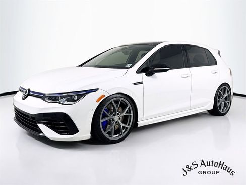 Used 2022 Volkswagen Golf R AWD/4WD image 3