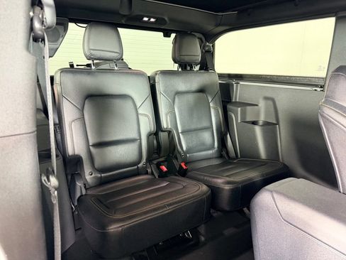Used 2023 Ford Bronco Badlands AWD/4WD image 29