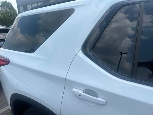 Used 2020 Chevrolet Traverse RS AWD/4WD image 5