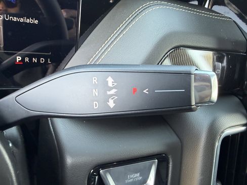 New 2026 GMC Yukon XL Elevation w/ Elevation Premium Package image 18