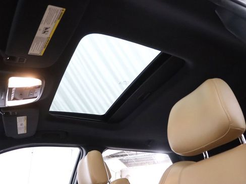 Used 2015 Dodge Durango Citadel w/ Technology Group AWD/4WD image 25