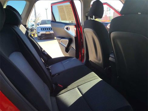 Used 2023 Kia Soul LX image 20