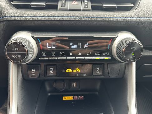 Certified 2024 Toyota RAV4 XSE w/ Advanced Technology Package AWD/4WD image 19