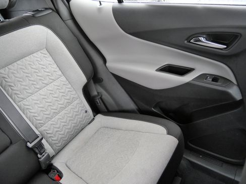 Used 2022 Chevrolet Equinox LT image 14