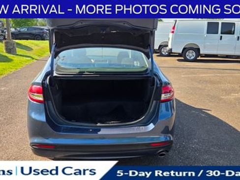 Used 2018 Ford Fusion S FWD image 8