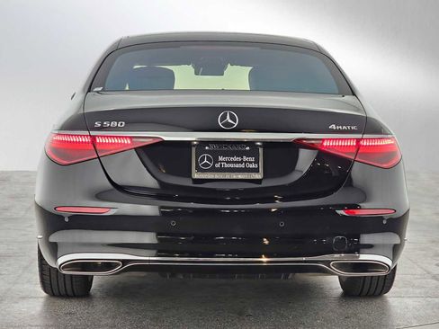 Used 2021 Mercedes-Benz S 580 S 580 image 4