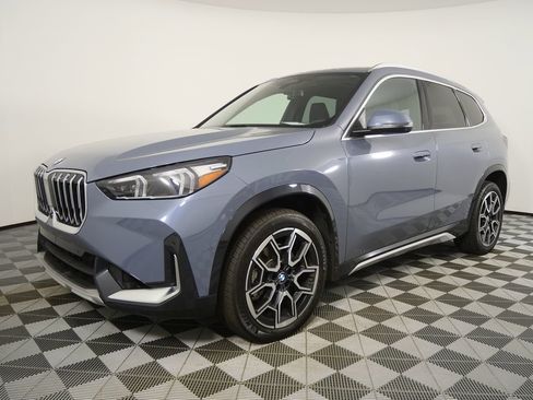 Certified 2025 BMW X1 xDrive28i image 8