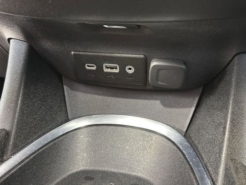 Used 2022 Chevrolet Malibu LT FWD image 26