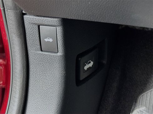 New 2025 Honda Accord SE image 18