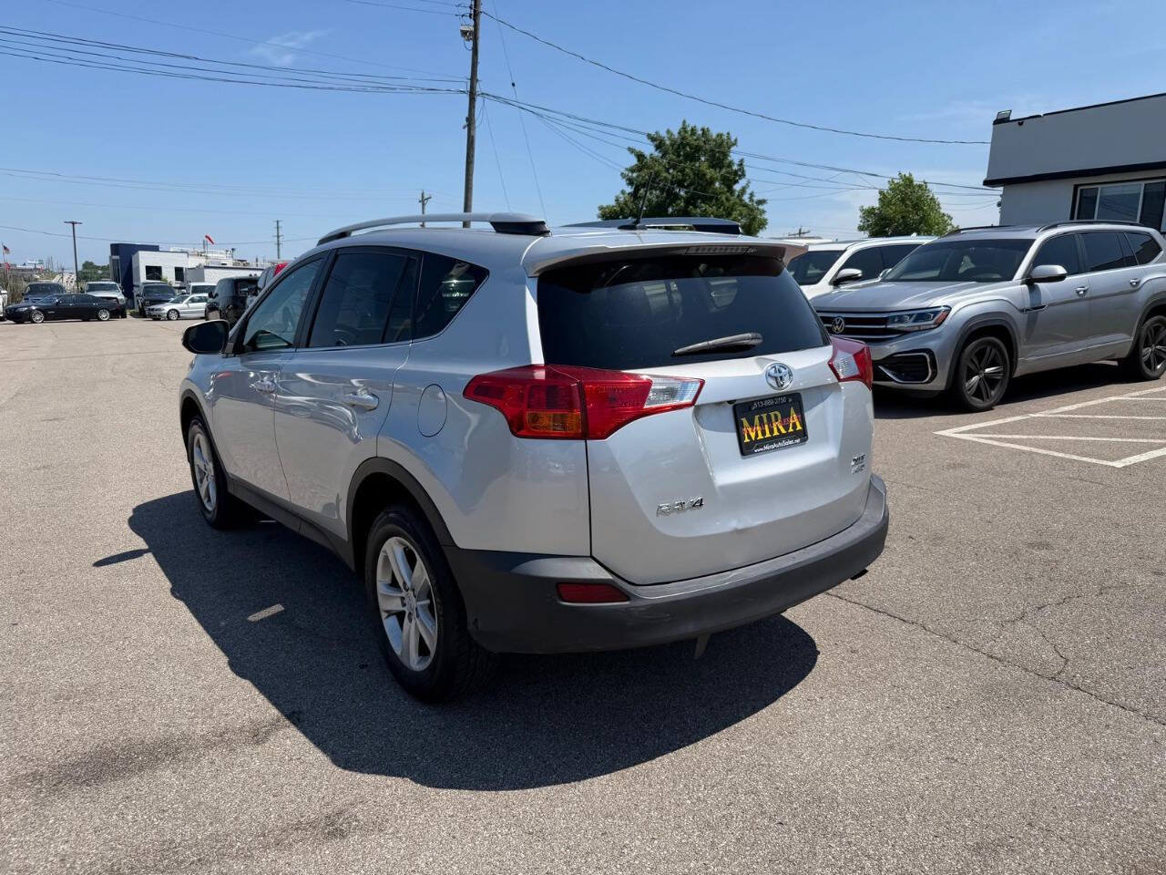 Used 2013 Toyota RAV4 XLE AWD/4WD image 8