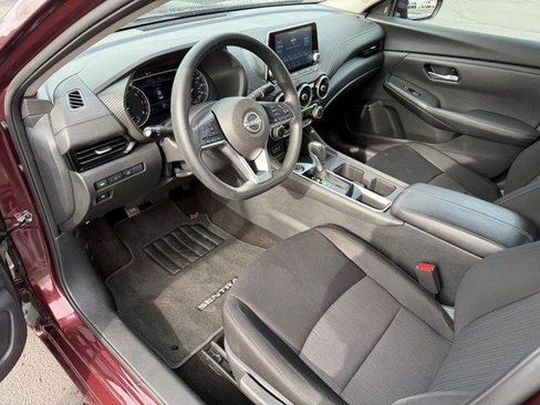 Used 2024 Nissan Sentra SV image 21