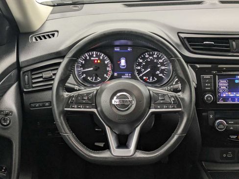 Used 2018 Nissan Rogue SV image 23