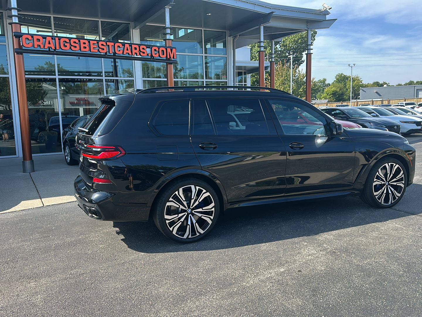 Used 2024 BMW X7 M60i w/ Executive Package AWD/4WD image 2