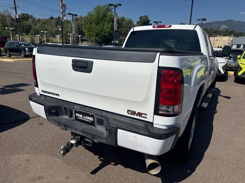 Used 2014 GMC Sierra 2500 Denali AWD/4WD image 13
