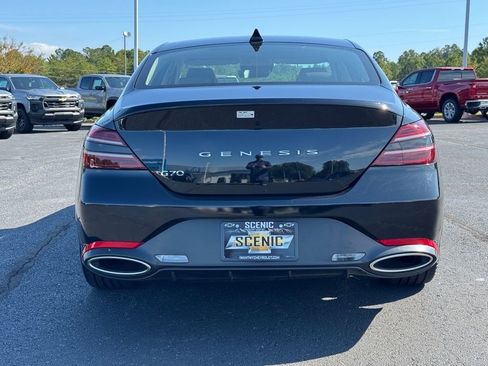 Used 2025 Genesis G70 2.5T image 4