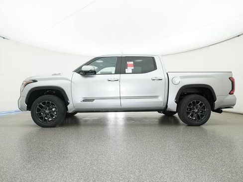 New 2025 Toyota Tundra Platinum AWD/4WD image 15