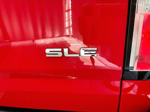 Used 2017 GMC Canyon SLE w/ SLE Convenience Package image 28