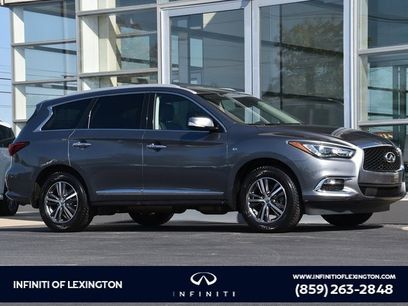 Used 2019 INFINITI QX60 Luxe w/ Essential Package