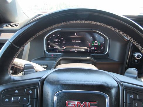 Certified 2024 GMC Sierra 1500 AT4 w/ Technology Package AWD/4WD image 33