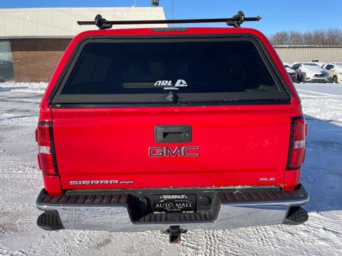 Used 2019 GMC Sierra 1500 SLE w/ SLE Value Package image 4