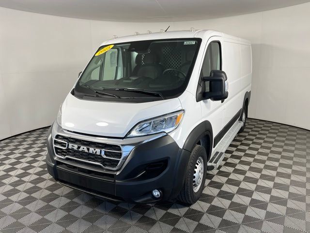 Used 2025 RAM ProMaster 2500 w/ U-Haul Equipment Group FWD image 3