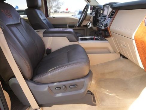 Used 2015 Ford F250 King Ranch w/ FX4 Off-Road Package image 19