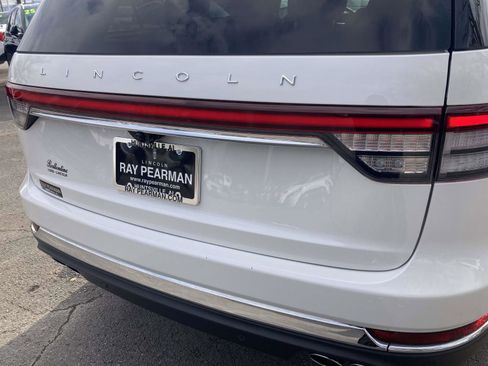 Certified 2022 Lincoln Aviator Reserve w/ Elements Package Plus image 4
