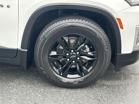 Certified 2023 Chevrolet Traverse LT image 13