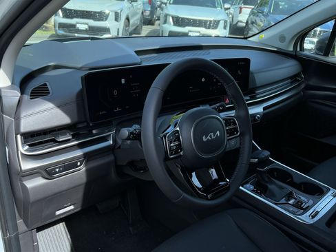 New 2026 Kia Carnival SX Prestige FWD image 29