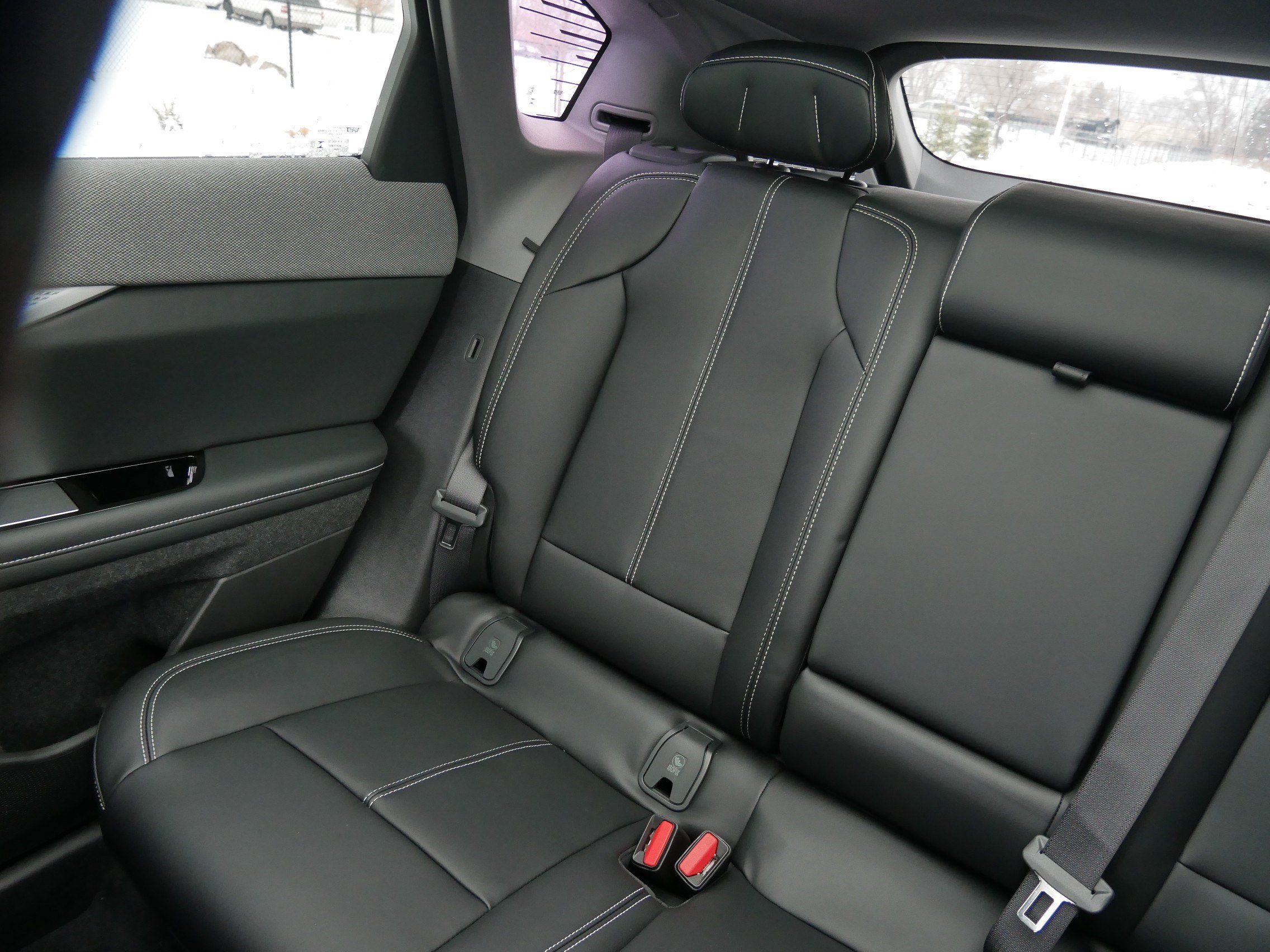Used 2026 Cadillac Optiq Sport 1 w/ LPO, Floor Liner Package AWD/4WD image 10