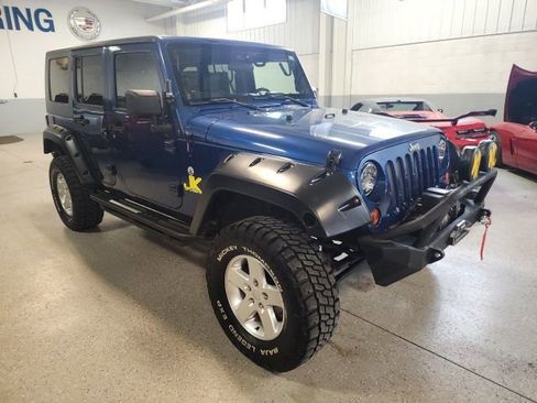 Used 2009 Jeep Wrangler Unlimited X image 8