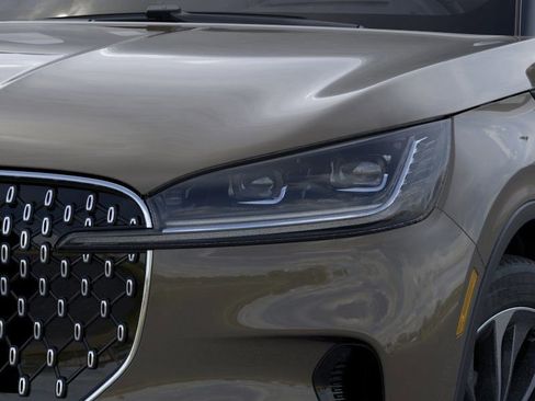 New 2025 Lincoln Aviator Reserve w/ Luxury Package image 18