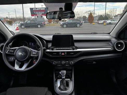 Used 2020 Kia Forte Sedan image 17