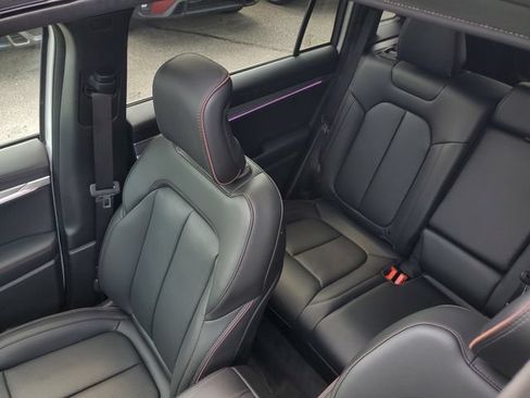 Used 2024 Jeep Wagoneer Launch Edition AWD/4WD image 36