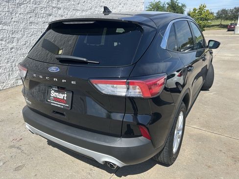Used 2021 Ford Escape SE w/ Convenience Package FWD image 6