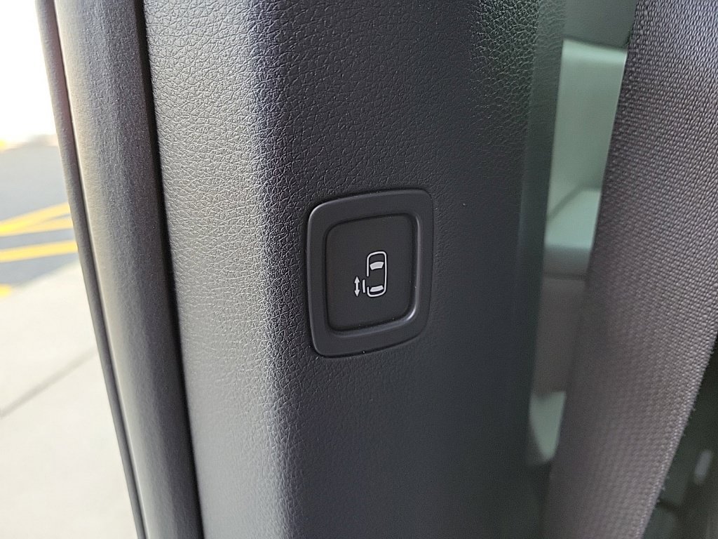 Used 2022 Kia Carnival SX Prestige FWD image 20
