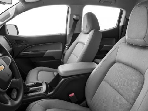 Used 2017 Chevrolet Colorado W/T w/ WT Convenience Package image 12