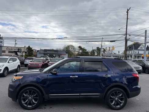 Used 2011 Ford Explorer Limited w/ 301A Rapid Spec Order Code image 5