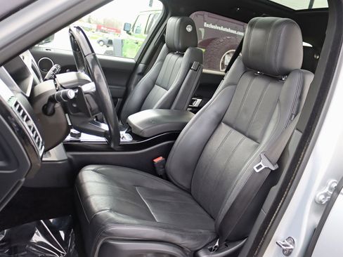 Used 2017 Land Rover Range Rover Supercharged image 29