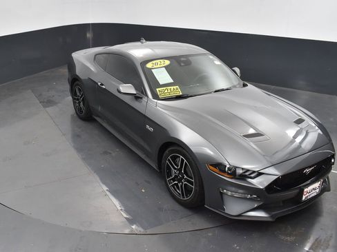 Certified 2022 Ford Mustang GT image 28