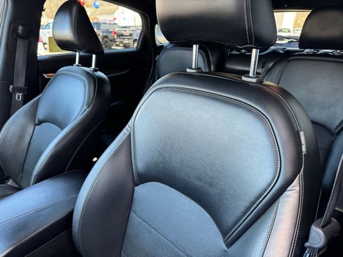 Used 2023 INFINITI QX55 Luxe image 12