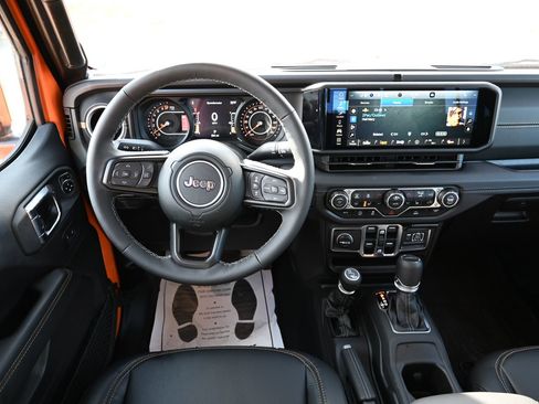 New 2025 Jeep Gladiator Sport image 20