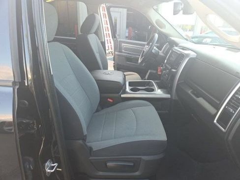 Used 2022 RAM 1500 Classic SLT w/ Electronics Group AWD/4WD image 50