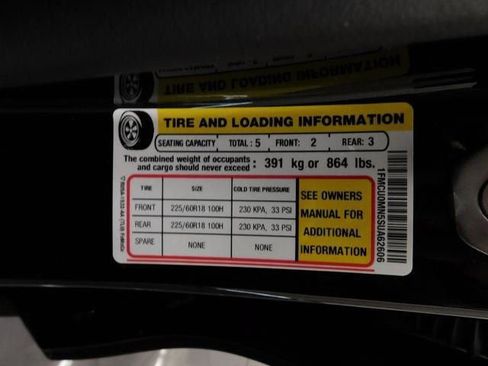 Used 2025 Ford Escape ST-Line image 43