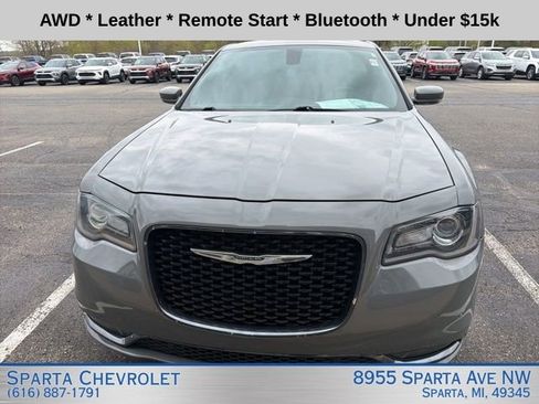 Used 2018 Chrysler 300 S w/ 300S Premium Group 2 AWD/4WD image 8