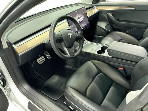 Certified 2023 Tesla Model 3 Performance AWD/4WD image 9
