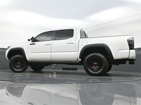 Used 2019 Toyota Tacoma TRD Pro image 34