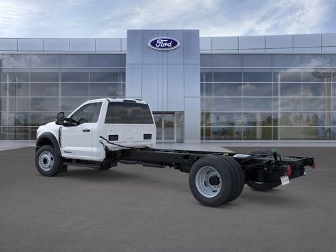 New 2025 Ford F600 2WD Regular Cab Super Duty w/ XL Chrome Package image 4